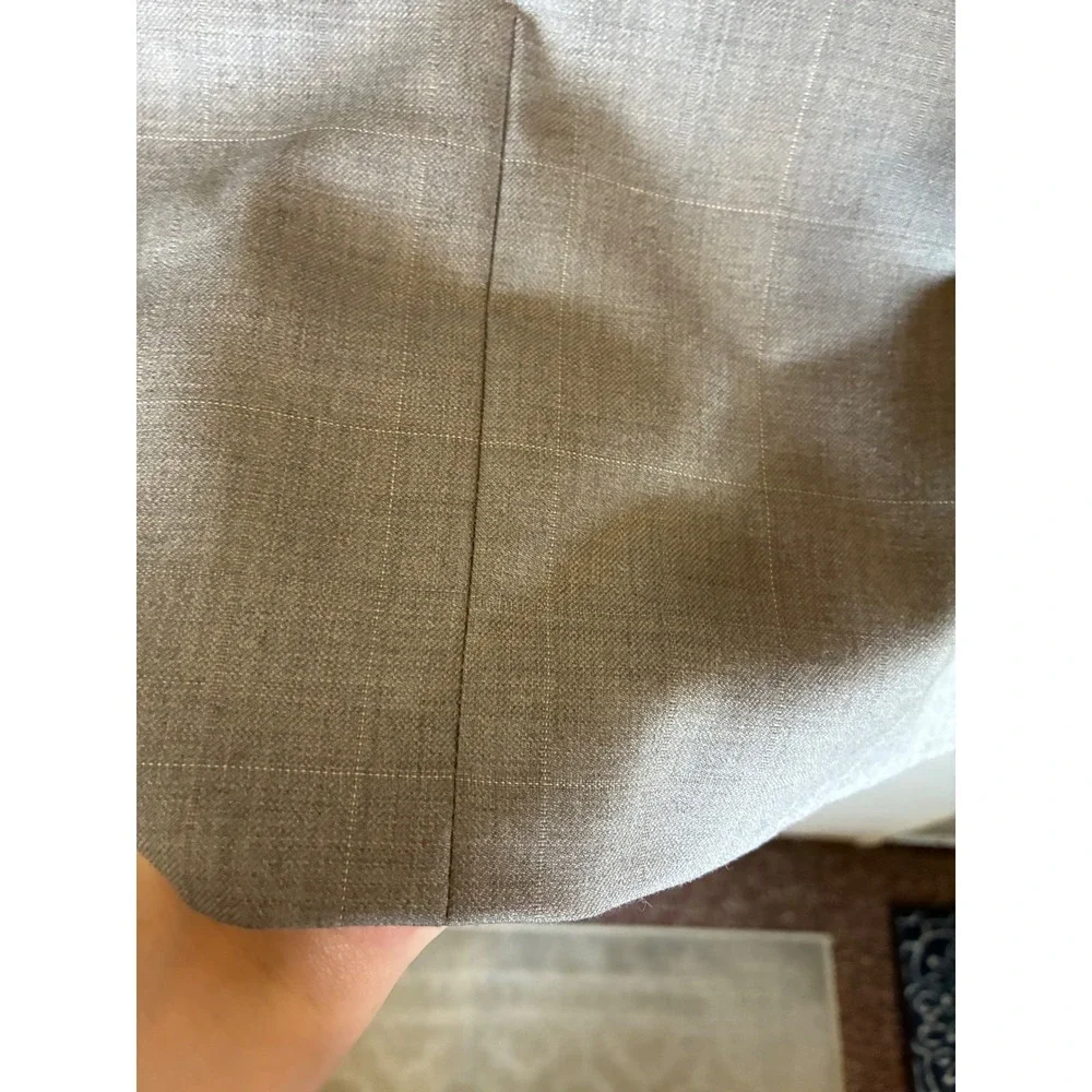 Jones New York Collection Men's Gray 100% Wool Plaid Blazer Sport Coat 2 Button